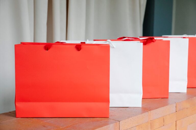 Grubhub vs DoorDash: Restaurant Selection and Price Compared