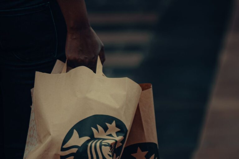 Shipt vs Instacart: Which Grocery Delivery Is Cheaper